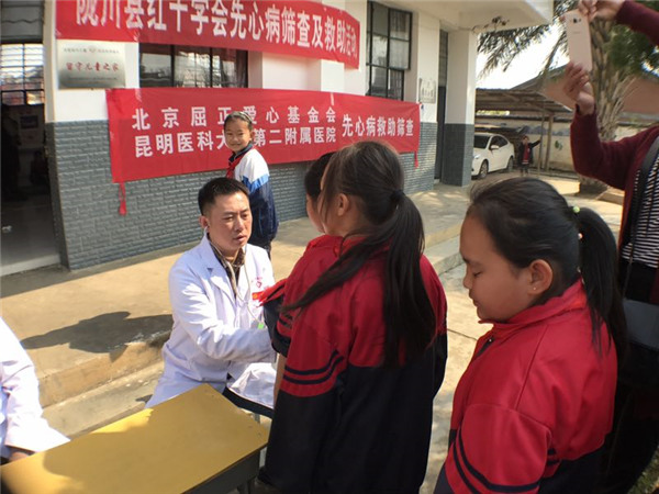 1488779315392578.jpg 87186763553579264.jpg