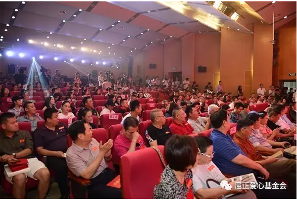 1504855941439784.png blob.png