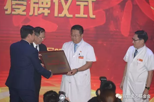 1504865572813300.png blob.png