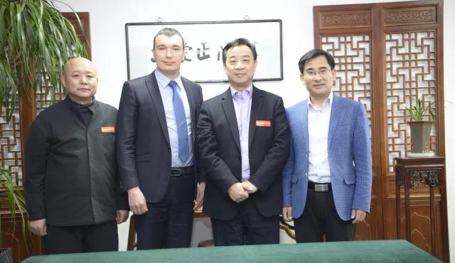 1523415634103564.jpg 5.jpg