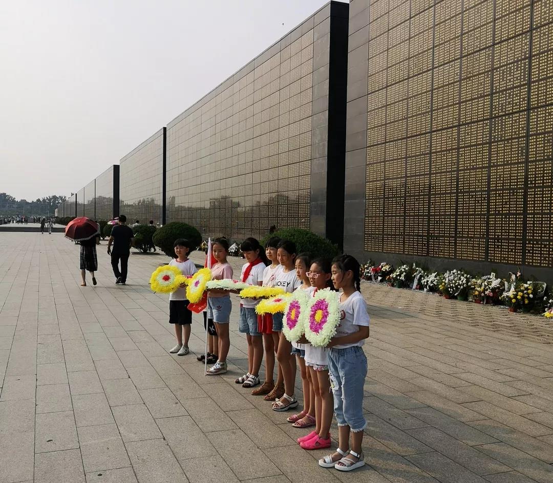 1533120250592977.jpg 1533120250592977.jpg