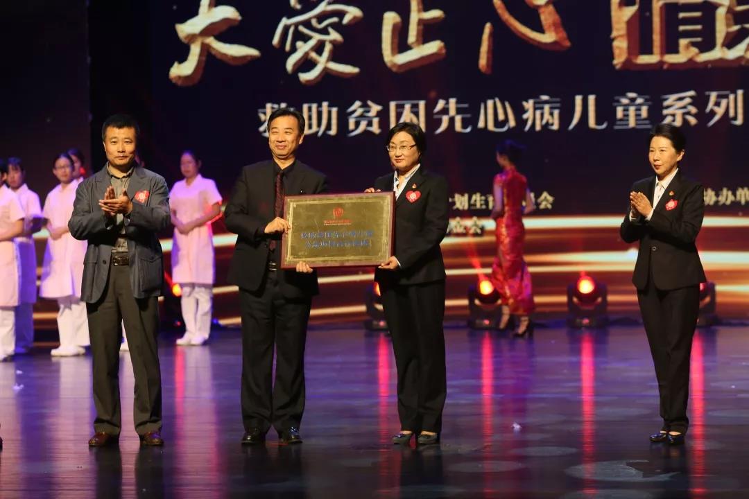 1540283185991366.jpg 1540283185991366.jpg